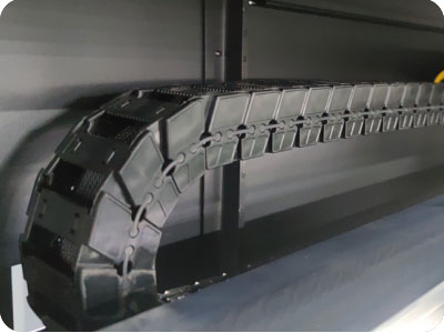 OM-ECO1901&1902&1904PLUS-5 High grade imported drag chain effectively protect ink tube and cables