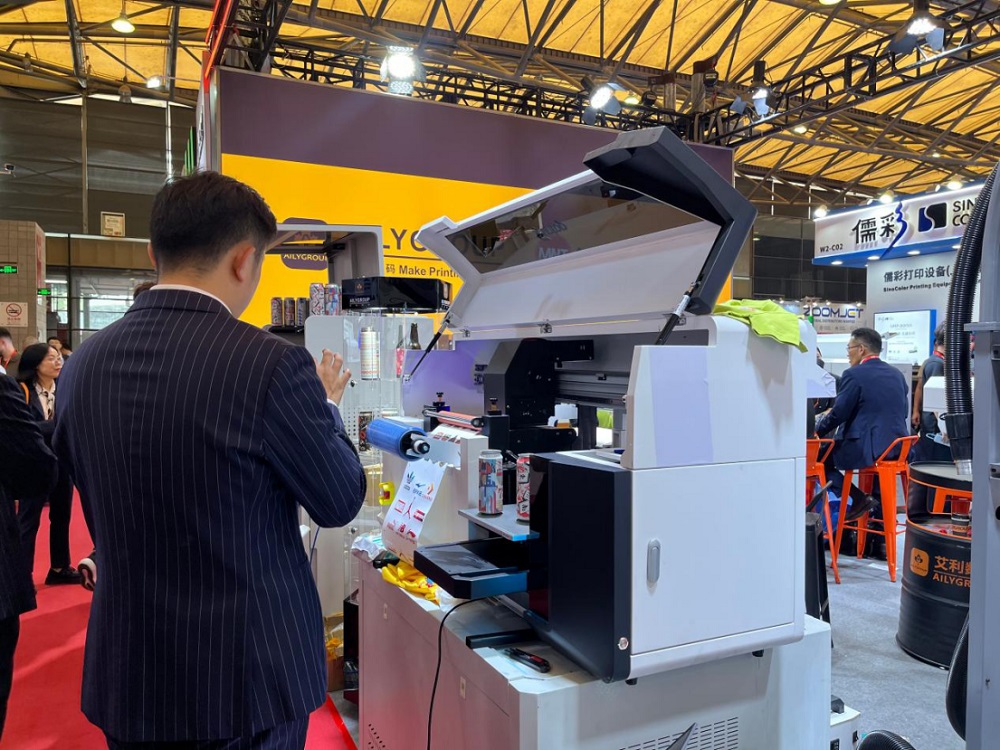 OM-UV DTF A1 MAX UV DTF Printer